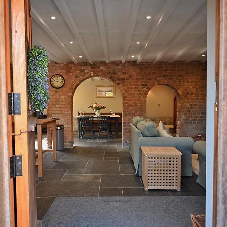 뷰로우브리지 The Cider House At Stathe Farm 빌라 외부 사진